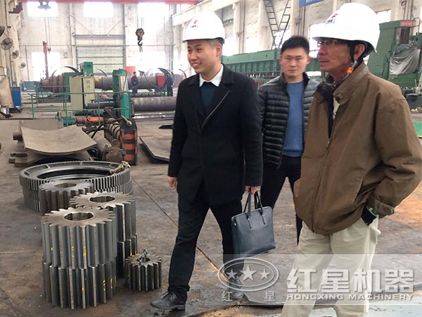 用户来访参观华体会官方网页版-华体会(中国)
生产车间
